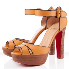 Christian Louboutin Woodaola 120mm sandalen oranje