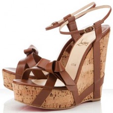 Christian Louboutin Miss Cristo sleehakken van 140 mm, bruin Christian Louboutin Miss Cristo sleehakken van 140 mm, bruin