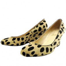 Christian Louboutin Miss Boxe sleehakken van 80 mm met luipaardprint Christian Louboutin Miss Boxe sleehakken van 80 mm met luipaardprint