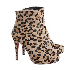 Christian Louboutin Alta Ariella 120mm enkellaarsjes met luipaardprint Christian Louboutin Alta Ariella 120mm enkellaarsjes met luipaardprint
