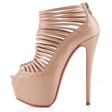 Christian Louboutin Zoulou 160mm enkellaarsjes in nude