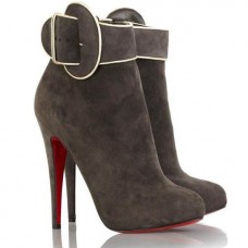 Christian Louboutin Trottinette 140mm enkellaarsjes bruin Christian Louboutin Trottinette 140mm enkellaarsjes bruin