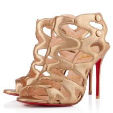 Christian Louboutin Valonana 100mm enkellaarsjes goud