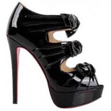 Christian Louboutin Madame Butterfly 140mm enkellaarsjes zwart