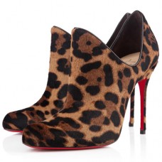 Christian Louboutin Dugueclina 100mm enkellaarsjes met luipaardprint