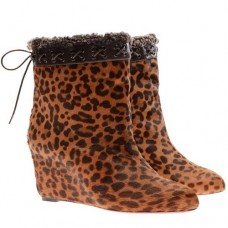 Christian Louboutin Toufure 80mm enkellaarsjes met luipaardprint Christian Louboutin Toufure 80mm enkellaarsjes met luipaardprint