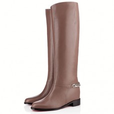 Christian Louboutin Cate 40mm laarzen in taupe Christian Louboutin Cate 40mm laarzen in taupe