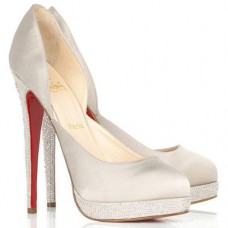 Christian Louboutin Eugenie pumps van 120 mm, wit