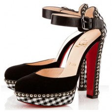 Christian Louboutin Luxura pumps van 140 mm, zwart. Christian Louboutin Luxura pumps van 140 mm, zwart.