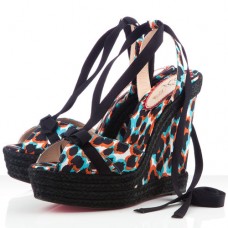 Christian Louboutin Isabelle sleehakken van 140 mm in het blauw Christian Louboutin Isabelle sleehakken van 140 mm in het blauw